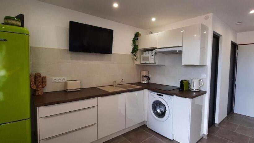 Charmant Studio Sète Cosy Refait à Neuf Parking Plage à Pied