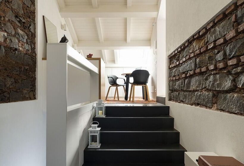 Design Apartment With Terrace By Wonderful Italy