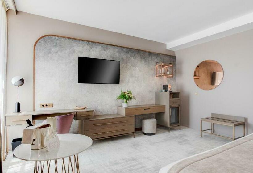 Отель Fleur De Loire