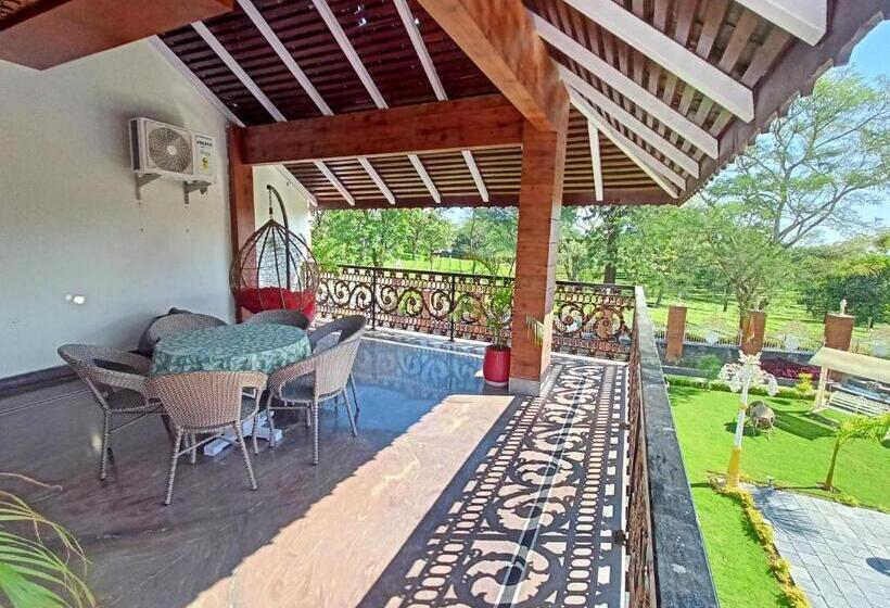 酒店 Matoshree Club And Resort