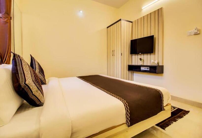 호텔 Padmavati Palace