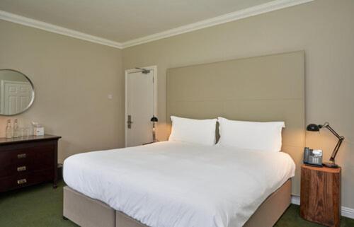 Отель Powerscourt Springs Health Farm