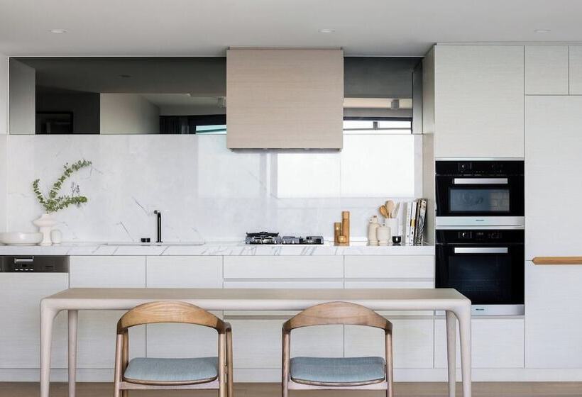 هتل The Langham, Gold Coast And Jewel Residences