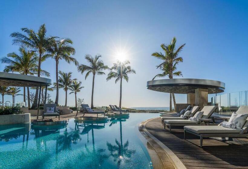 هتل The Langham, Gold Coast And Jewel Residences