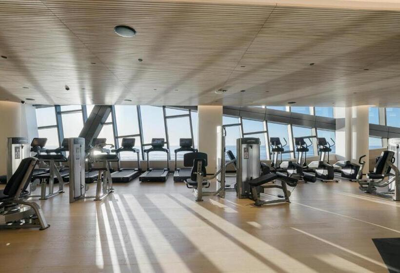 هتل The Langham, Gold Coast And Jewel Residences