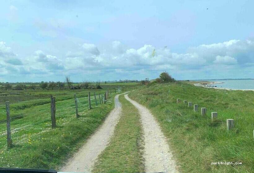 Maison Charmante A Gefosse Fontenay Jardin