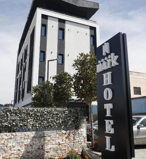 Mark Hotel Tirana