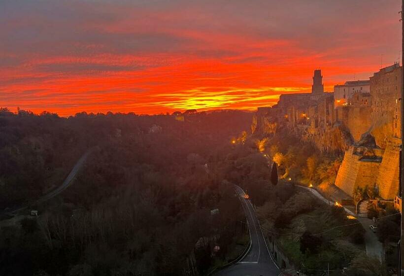 پانسیون Affittacamere Licenza N.1 Presso La Magica Torre