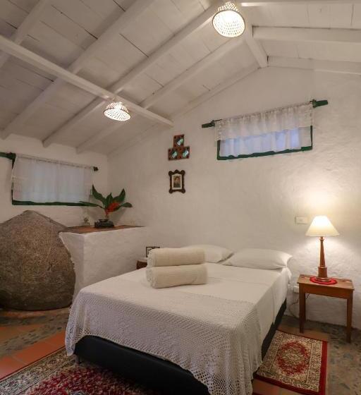 פנסיון Finca Los Abuelos   La Planta