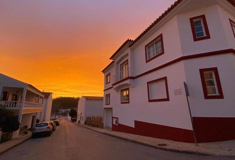 פנסיון Guesthouse Releash Aljezur