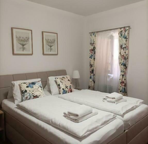 פנסיון Penzion Venkovský Dvůr