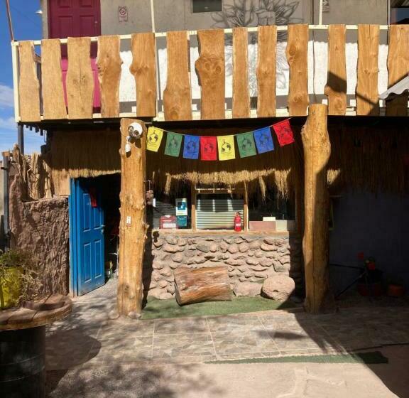 פנסיון Rafa S House