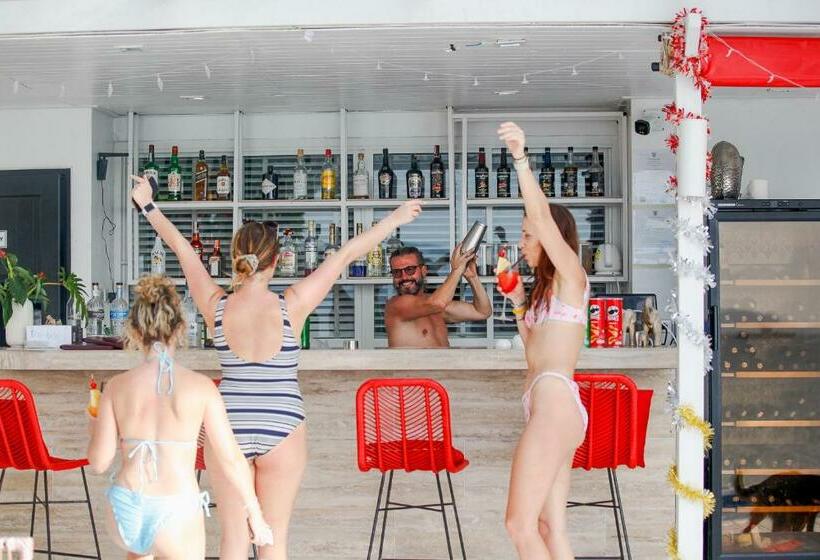 리조트 Casa De Lipe