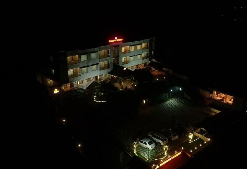 リゾートホテル Rj Ross Ramapuram