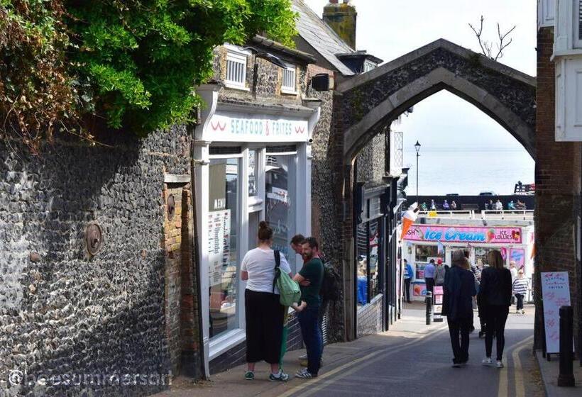 Serenity By The Sea Broadstairs