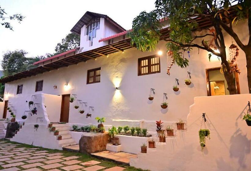 Achalaa Resort