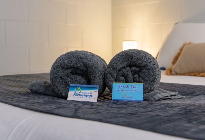 Airlie Sun & Sand Accommodation #4