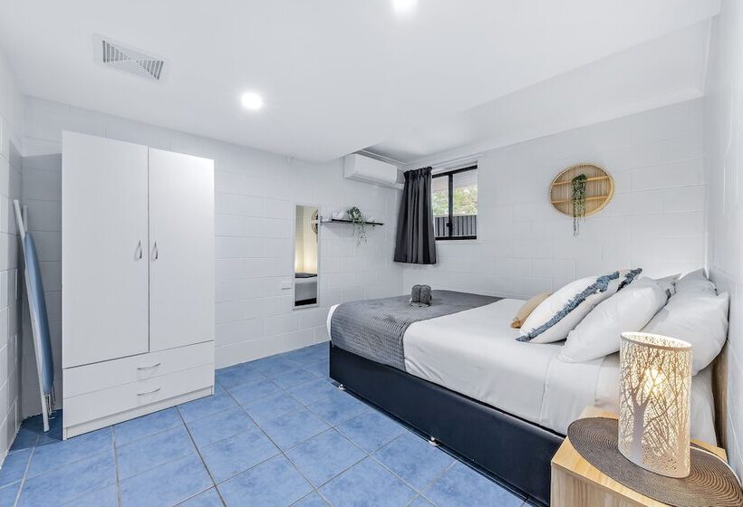 Airlie Sun & Sand Accommodation #4