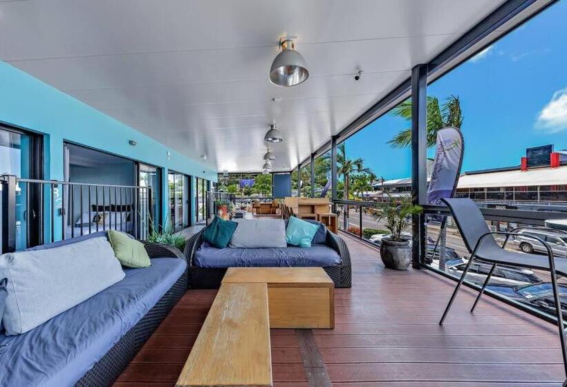 Airlie Sun & Sand Accommodation #4