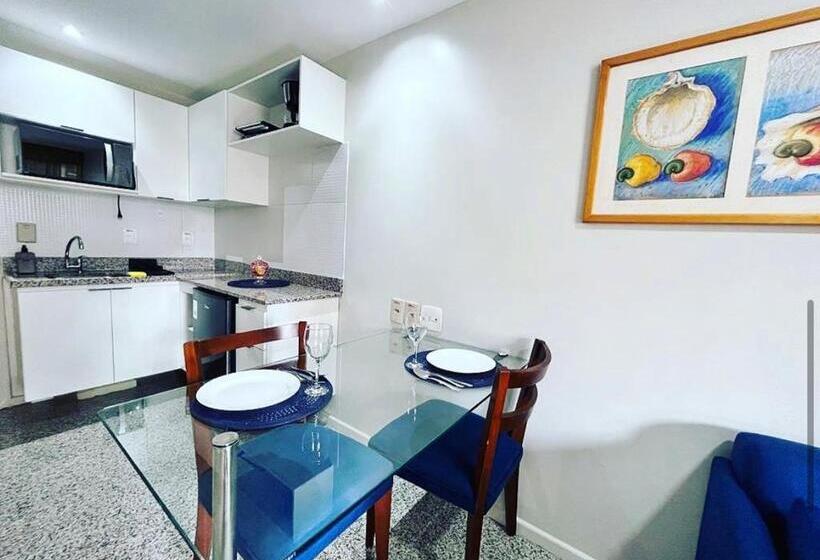 Apê Beira Mar Meireles Com Café Da Manhã