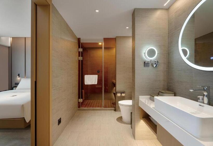 Atour Hotel Xishuangbanna Jinghong Gaozhuang Starlight Night Market