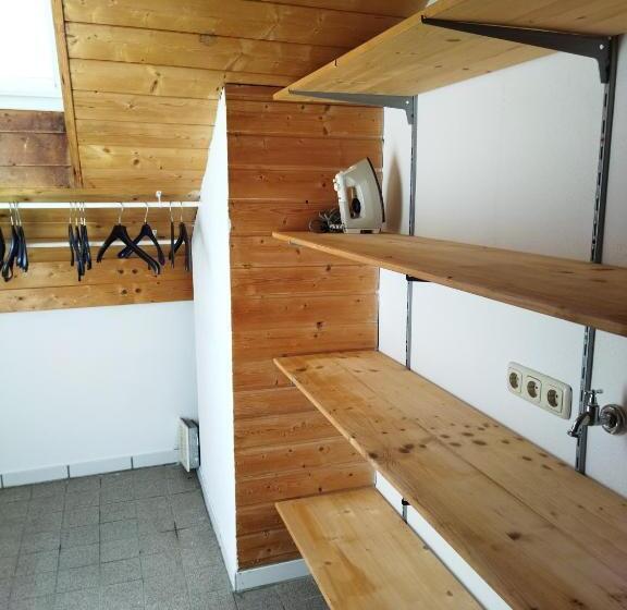 Aussergewöhnliche Atelierferienwohnung Mit Balkon An Der Donau