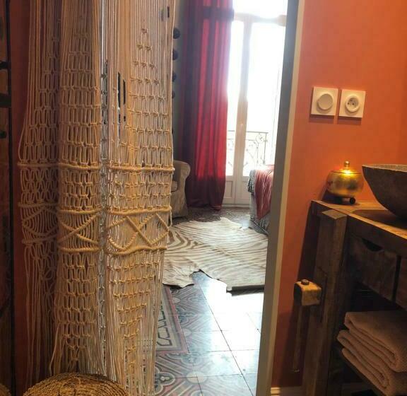 민박 Maison La Boheme Spa & Jacuzzi