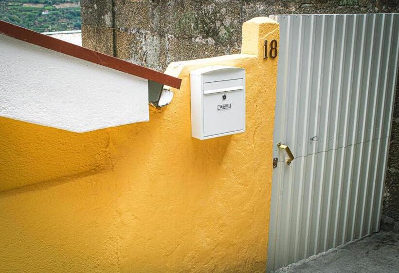 Casa Avós D Ouro   Barqueiros, Mesão Frio, Douro