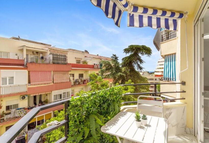 Cozy Beach Apartment