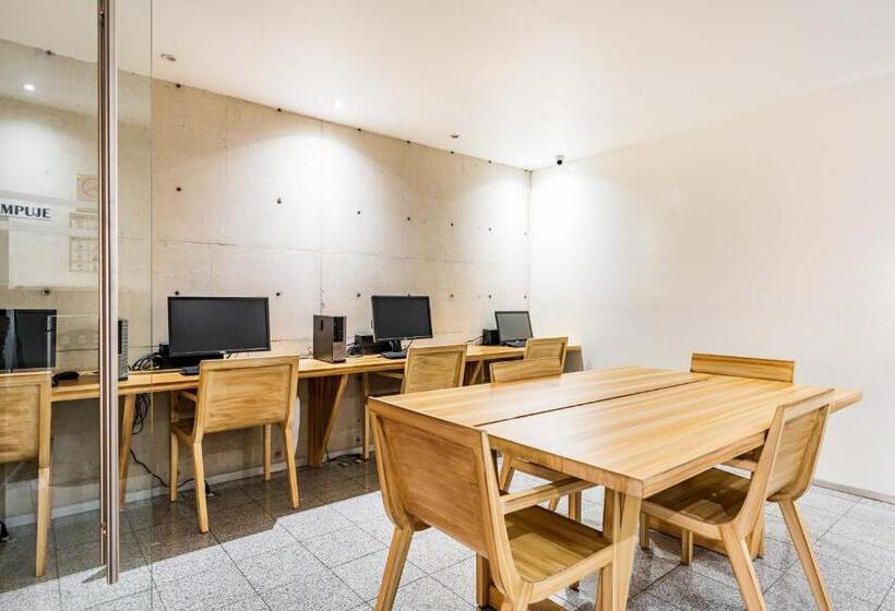 Departamento Con Las Mejores Vistas De La Ciudad En Condesa   Pool   Gym   Parking   Ac