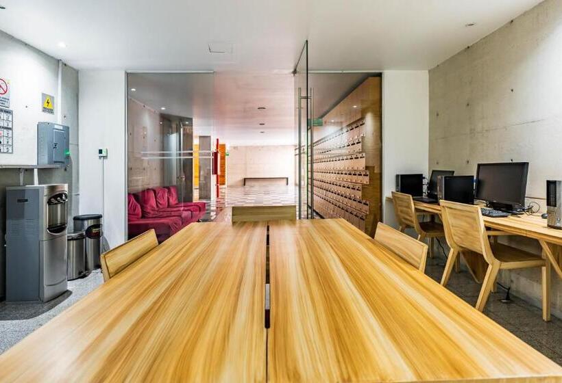 Departamento Con Las Mejores Vistas De La Ciudad En Condesa   Pool   Gym   Parking   Ac