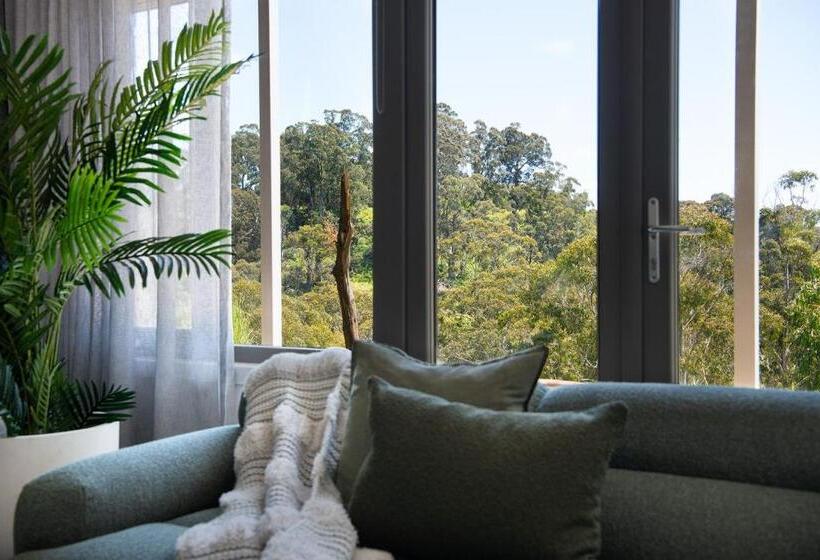 Dindelong Trentham Falls Unique Architect Designed Nature Hideaway