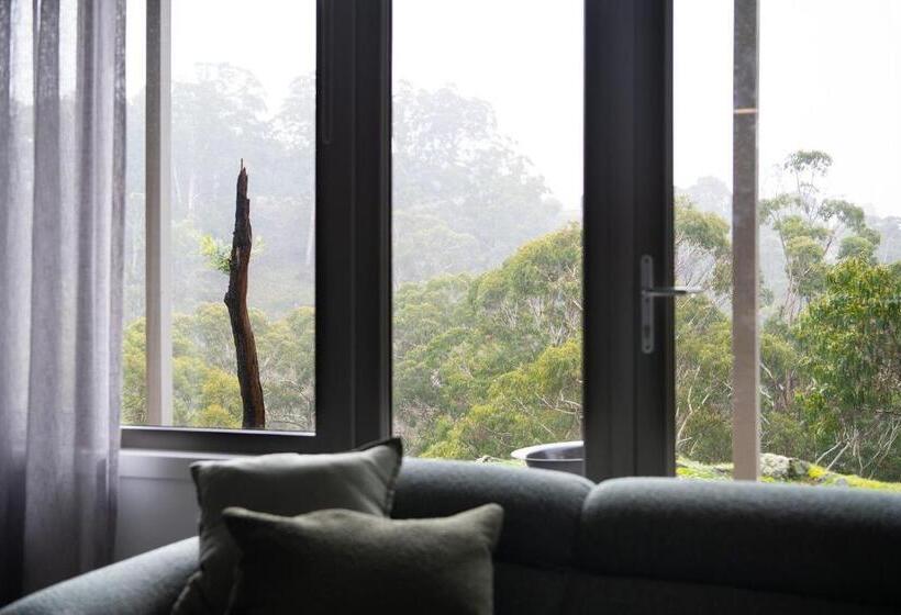 Dindelong Trentham Falls Unique Architect Designed Nature Hideaway