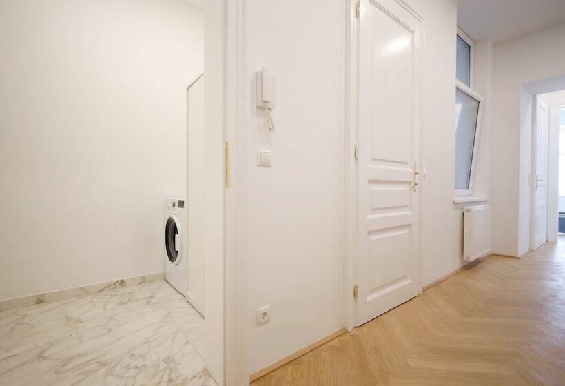 Heymi Apartments Zentagasse