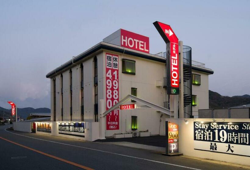 酒店 ニャンだふる