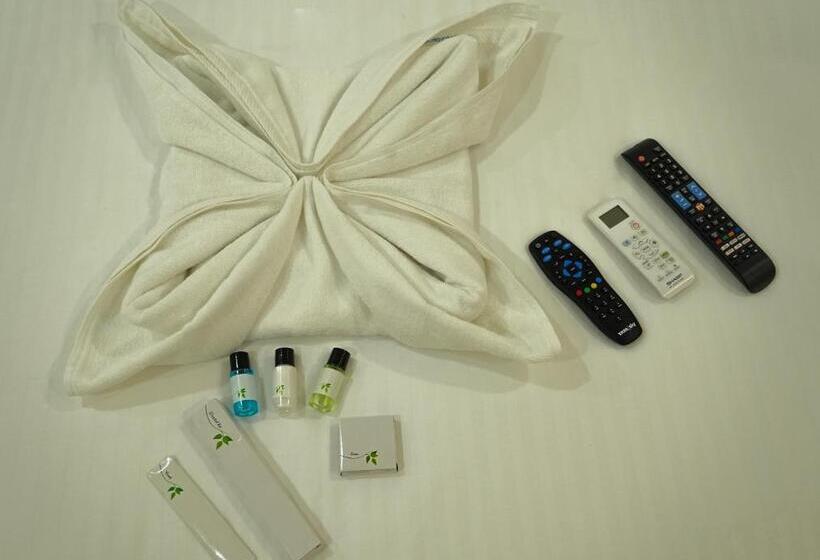 هتل 5 Star Grand  Premium