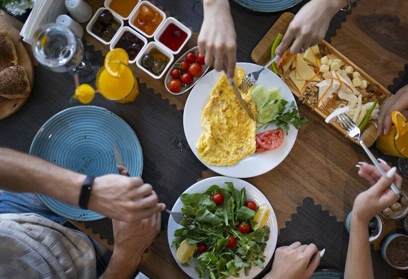 Antalya City Hotel & Spa +12