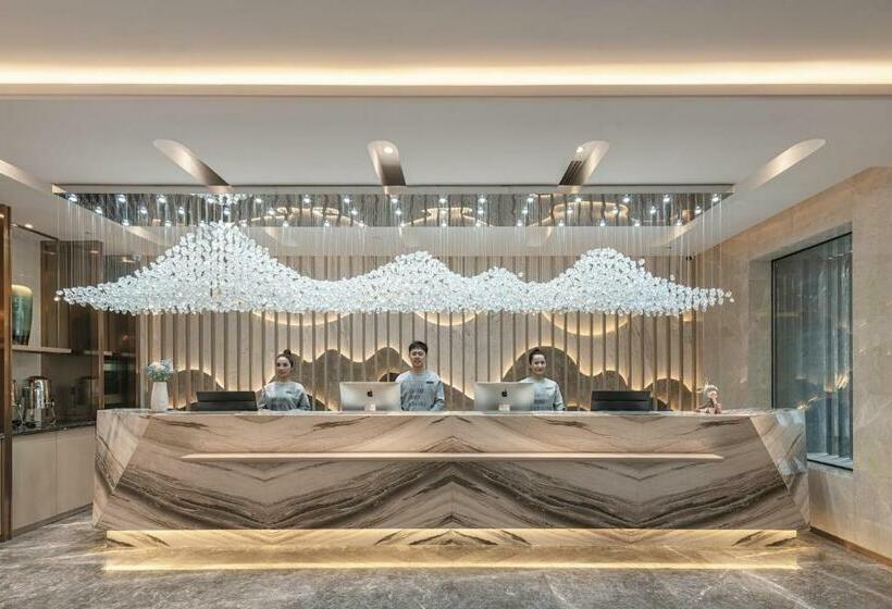 Atour Hotel Kashgar Ancient City Pedestrain Street