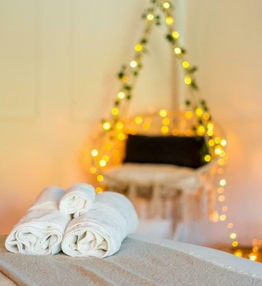 ホテル Chambre Unique Lovya, Avec Jacuzzi En Hypercentre