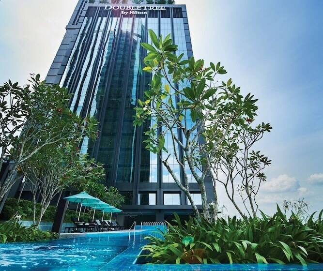هتل Doubletree By Hilton Shah Alam I City
