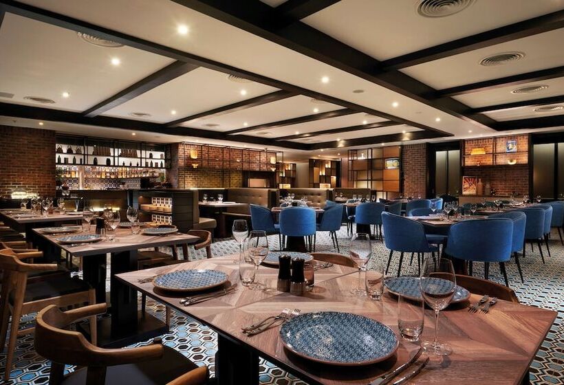 בית מלון כפרי Doubletree By Hilton Shah Alam I City