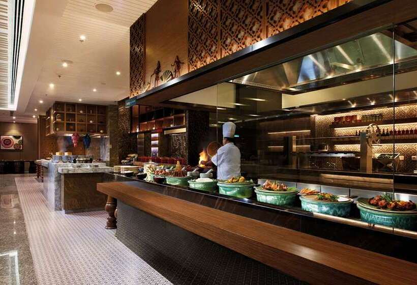 هتل Doubletree By Hilton Shah Alam I City