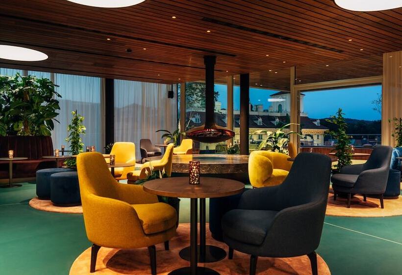 Отель Galántha