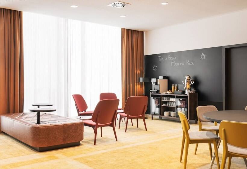 Отель Galántha