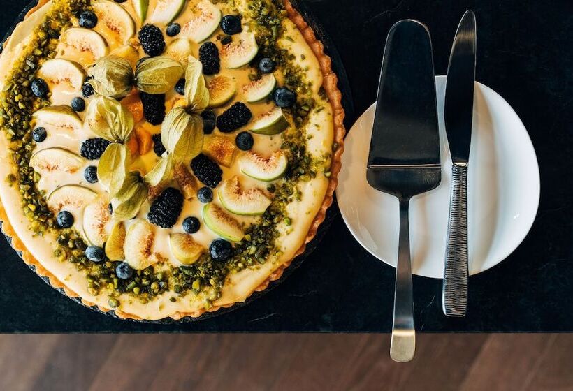 Отель Galántha