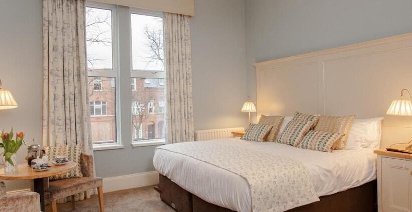 בית מלון כפרי Gregory By The Warren Collection