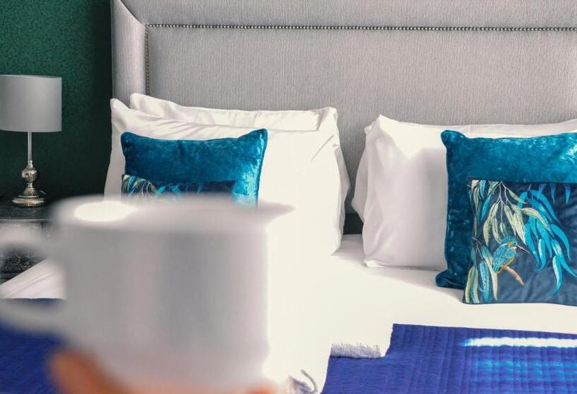 בית מלון כפרי Gregory By The Warren Collection