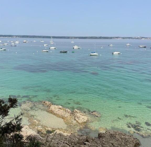 호텔 Hôtel De La Cale