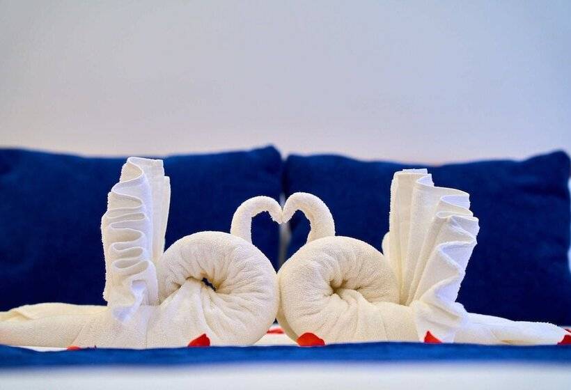 هتل Legend Oasis Boutique Hoi An