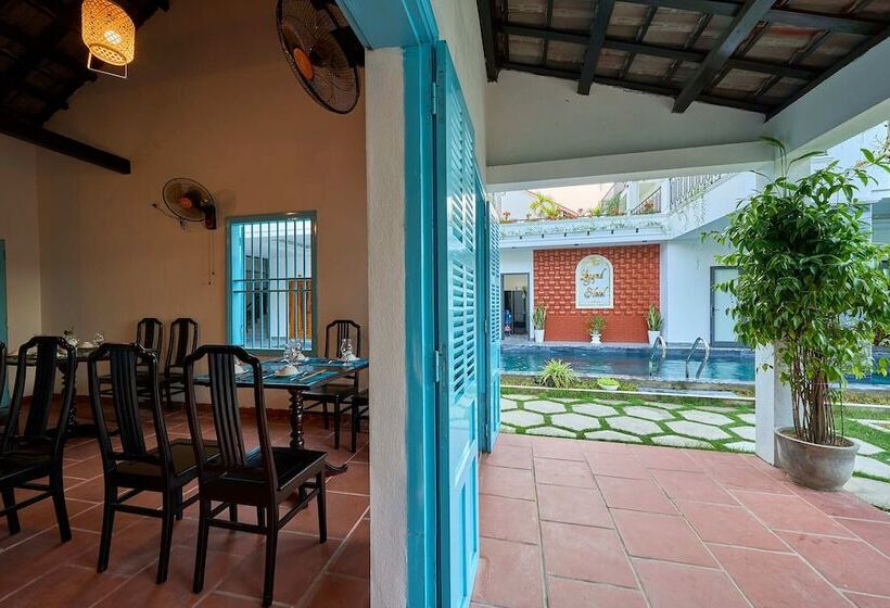 هتل Legend Oasis Boutique Hoi An
